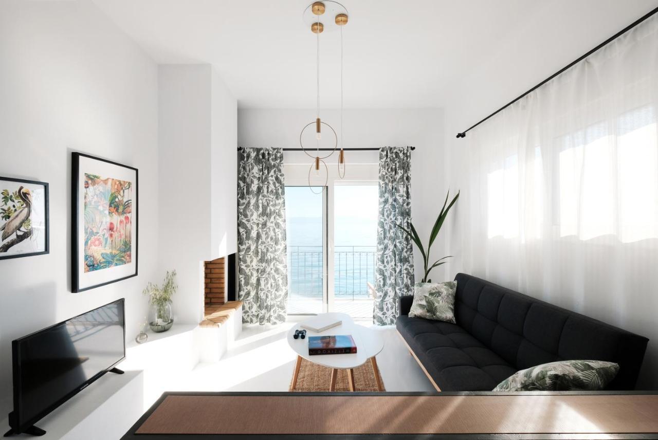 Zen Minimal Luxury Housing Tyros Villa Екстериор снимка